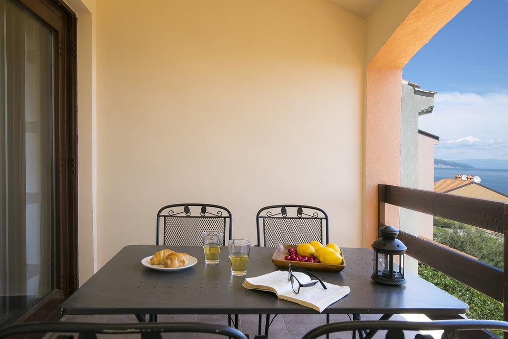 Apartment Gino Ravni Rom bilde
