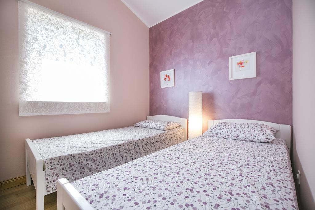 Apartment Gino Ravni Rom bilde